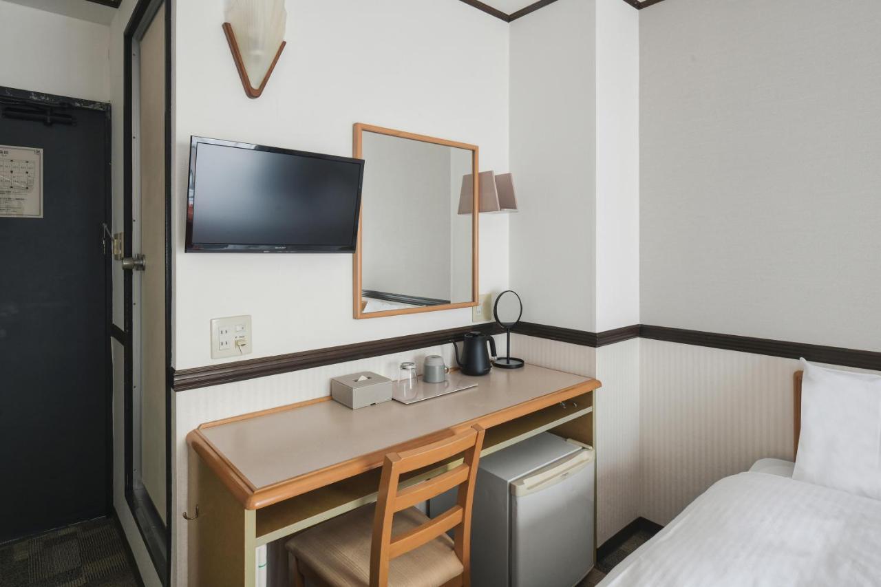 Vessel Inn Asakusa Tsukuba Express Токіо Екстер'єр фото