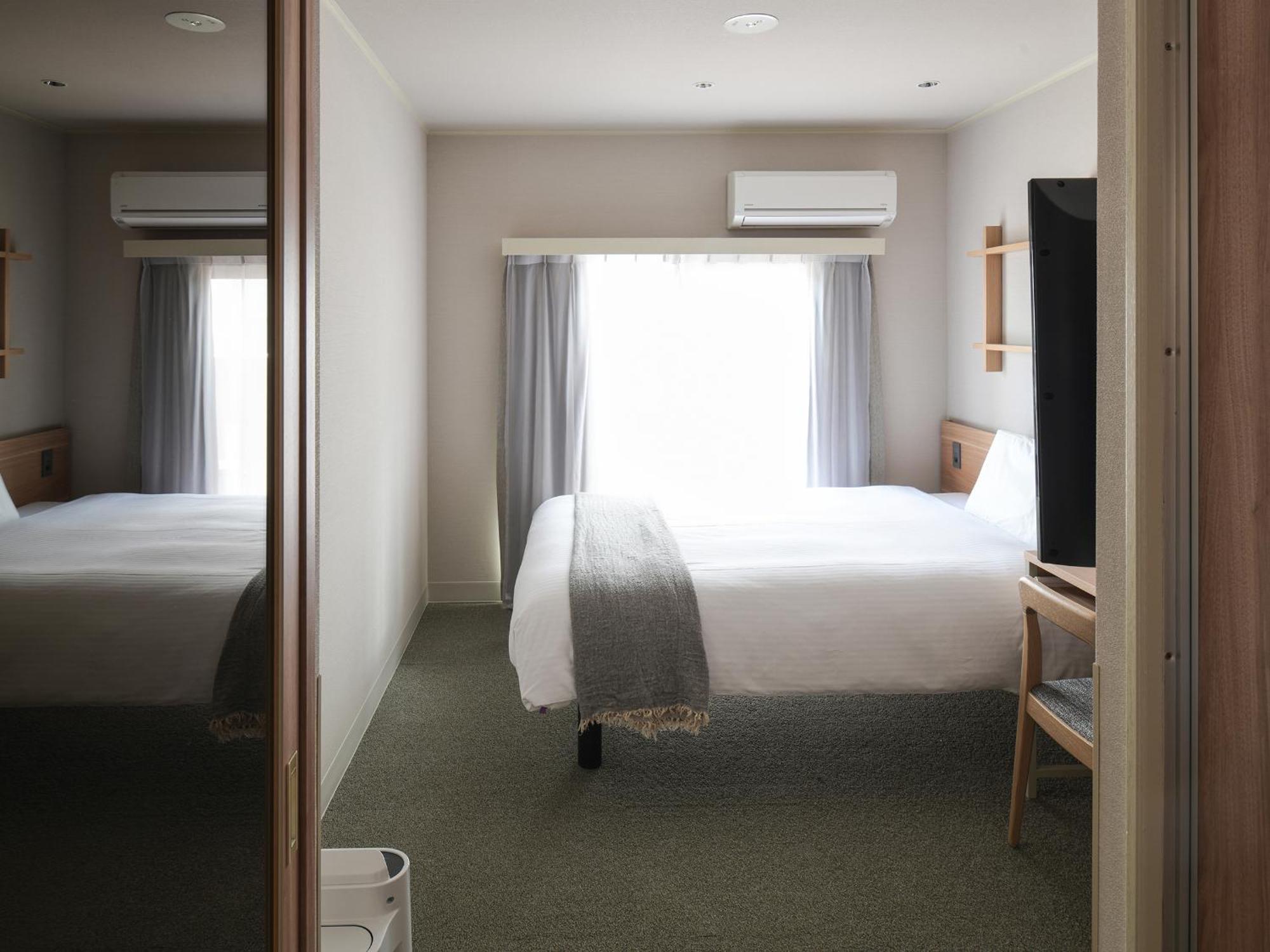 Vessel Inn Asakusa Tsukuba Express Токіо Екстер'єр фото